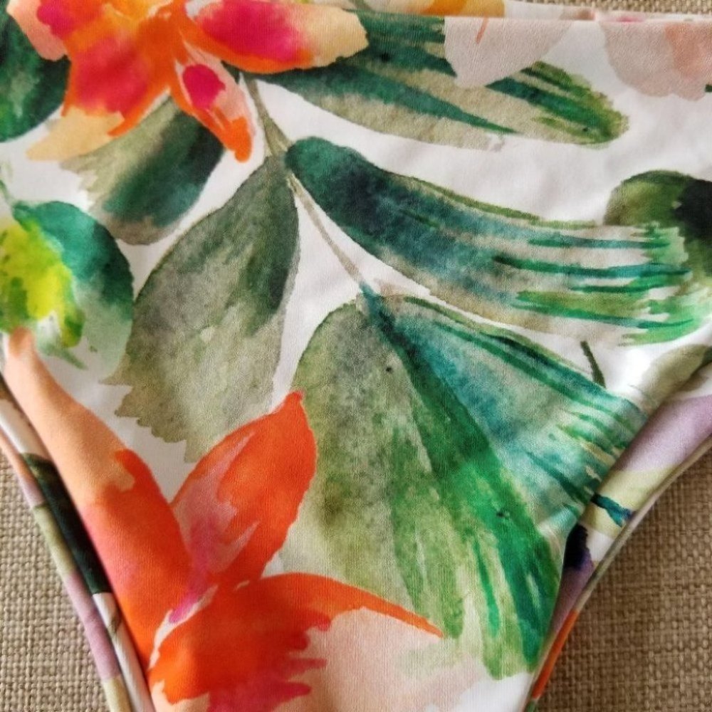 Fashion Nova Floral Bikini Cheeky Bottom Size M - Picture 4 of 7